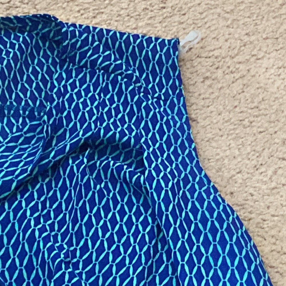 Patterned Blouse - Picture 4 of 8